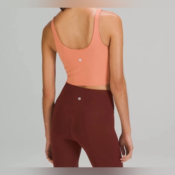lululemon athletica Tops - Lululemon Athletica Women’s Rose Cropped Tank Top Size M